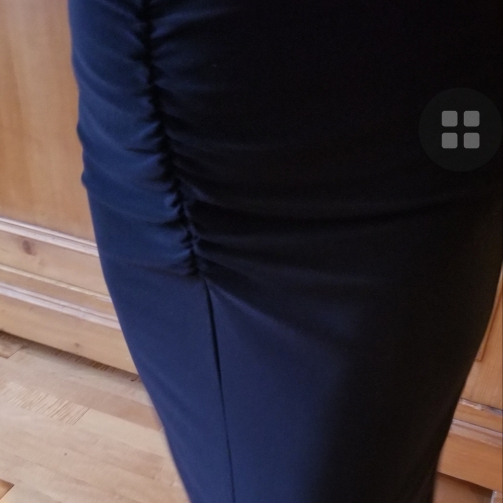 Thyme Maternity Black Ruched Midi Skirt